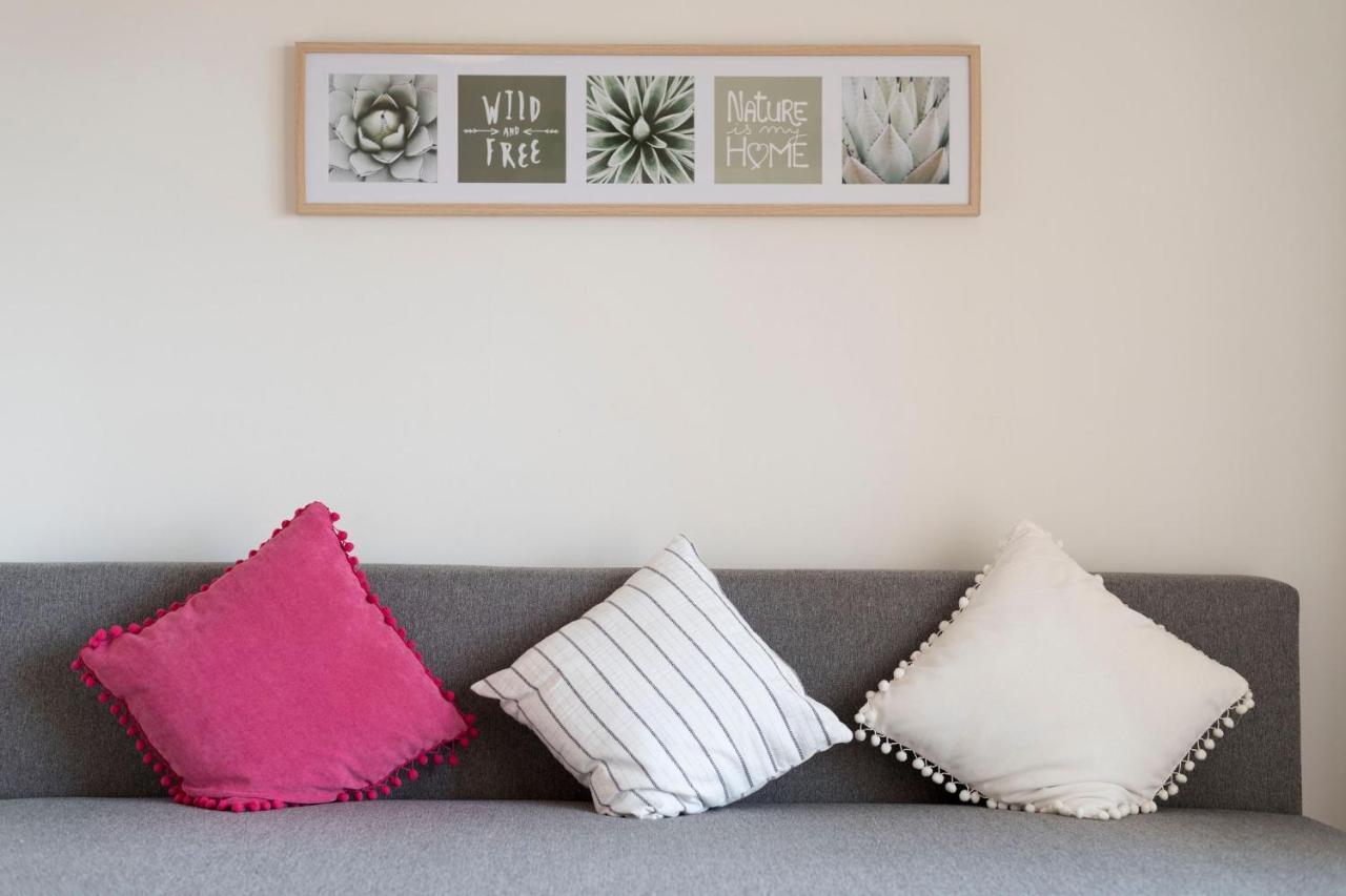 Lovelystay - 1Br Flat With Stunning Views Over Porto Vila Nova de Gaia Bagian luar foto