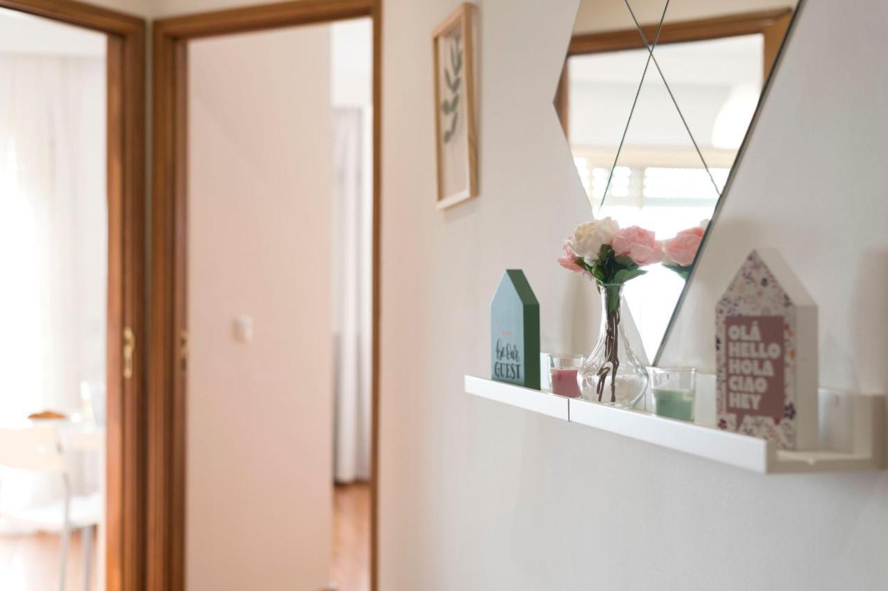 Lovelystay - 1Br Flat With Stunning Views Over Porto Vila Nova de Gaia Bagian luar foto